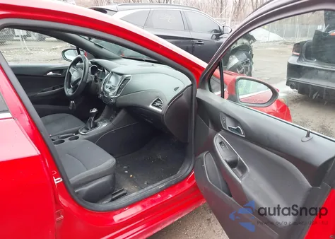 2017 Chevrolet Cruze Lt Manual из США, поврежденный, VIN 1G1BD5SM5H7104554